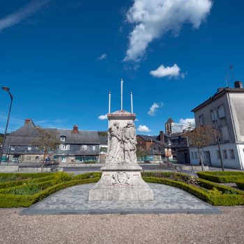 Place-monument-aux-morts-4-©Vincent Ferron